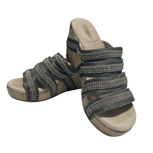 Stylish Gray Sandals - Picture 1 of 7